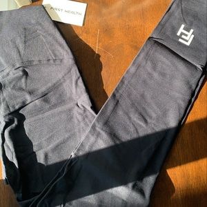First health apparel performance leggings - seamless